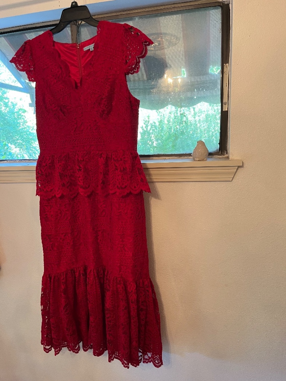 Formal dress - Picture 8 of 8